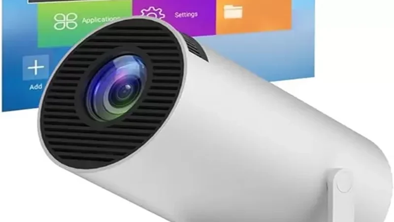 Chega de TV! Descubra o Mini Projetor HY300 e Mude Sua Experiência de Entretenimento