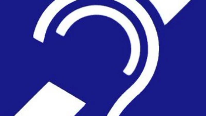 Símbolo Internacional de Surdez: O Selo Azul que Garante Voz ao Silêncio no Trânsito
